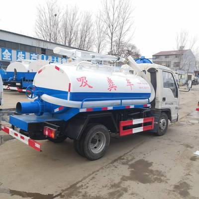 半封闭福田五星三轮吸粪车 环保实用与可靠性能的完美结合